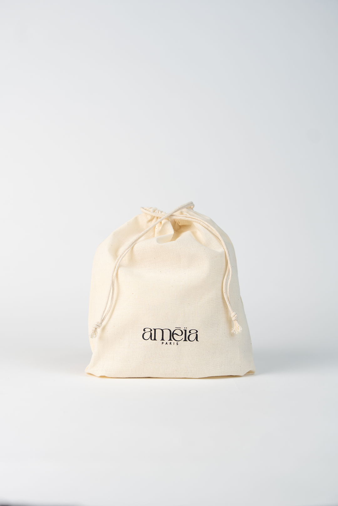 POCHETTE EN COTON RECYCLE A CORDONS